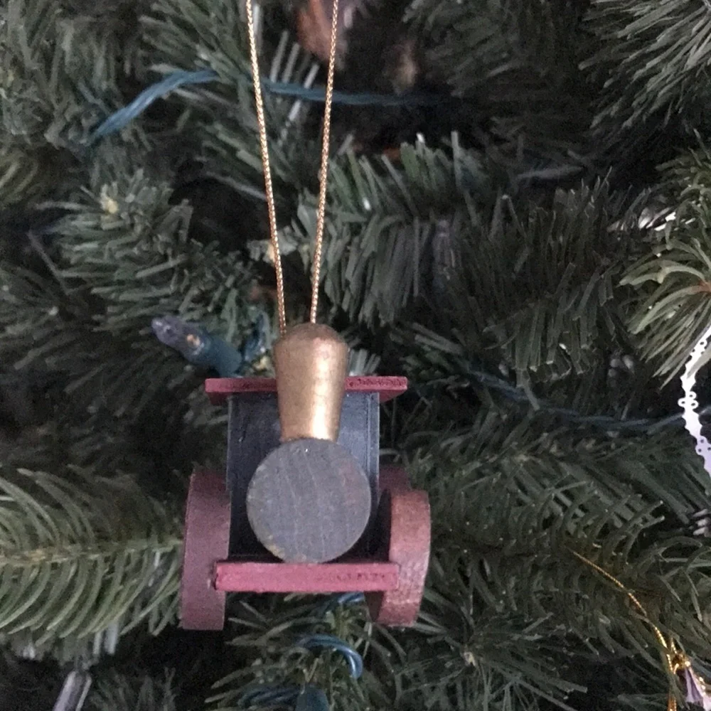 ❤️Rare Vintage Hand Carved Wooden Car Ornament‼️FINAL SALE
